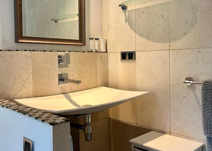 Nature En Luberon בית נופש Céreste